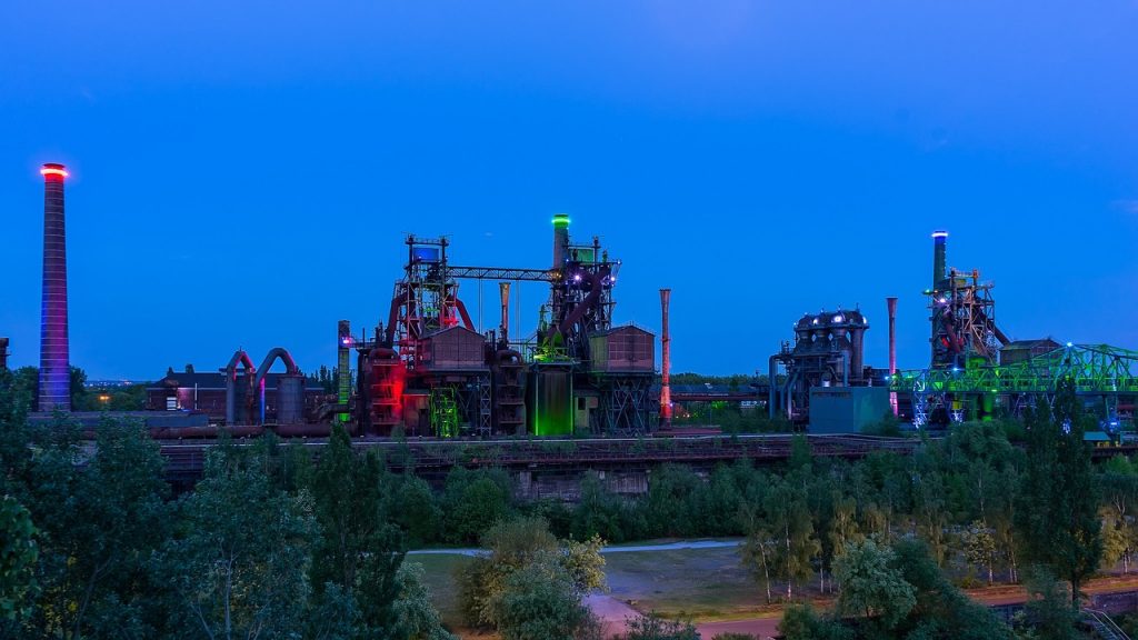 Parcurile industriale mai ușor de constituit. Parlamentul a redus birocrația care împiedica apariția acestora 7